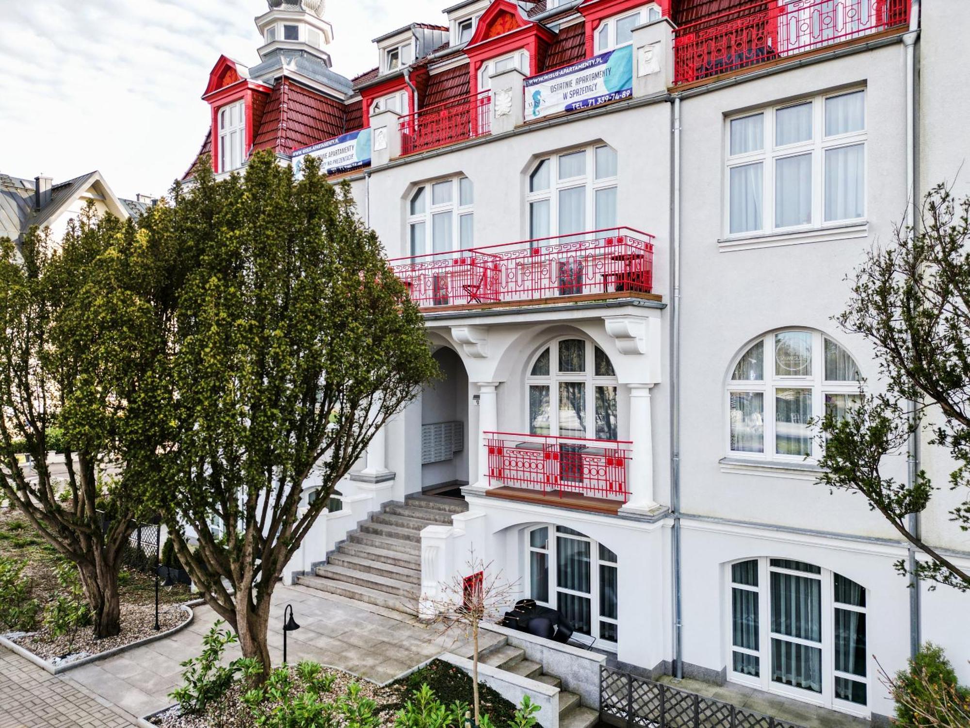 Apartamenty Swinoujscie - Swan Suites - Wisus Exteriör bild
